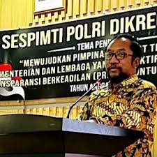 Dr. Bambang Noorsena